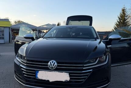 VW Arteon 178.000 km 18.900 &euro; Berlin 12353