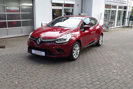 Renault Clio 107.475 km 9.990 € Potsdam 14482
