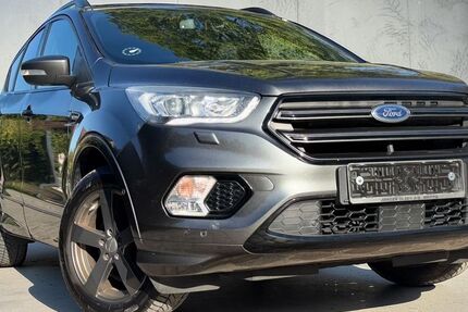 Ford Kuga 141.252 km 13.499 &euro; Potsdam 14482