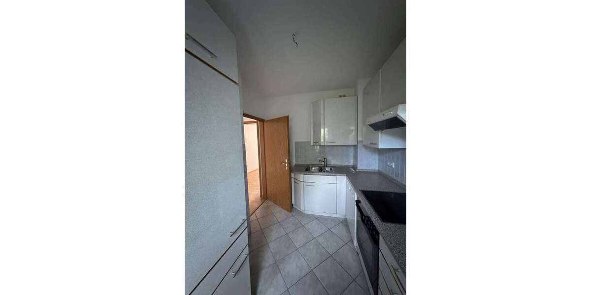 Leerstehendes Reihenendhaus: 100m² groß + ruhig im Grünen gelegen, Falkensee, nahe Potsdam + Berlin 4 zimmer