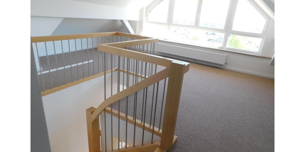 Dachgeschoßwohnung Beelitz - 4 Zimmer, 130 m&sup2;, 1.432&euro; | Angebot:26545646