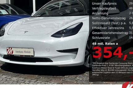 Tesla Model 3 32.400 km 29.470 &euro; Berlin 12305