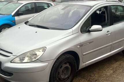 Peugeot 307 165.000 km 1.699 &euro; Berlin 13409