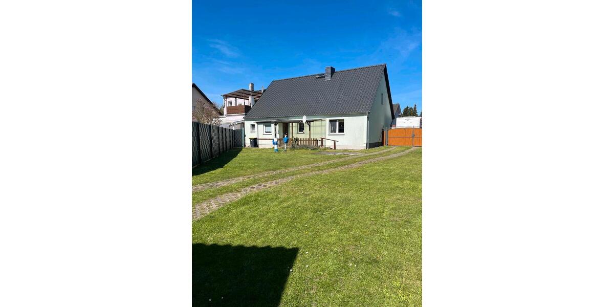 Doppelhaushälfte Nauen - 4 Zimmer, 130 m&sup2;, 185.000&euro; | Angebot:26729920