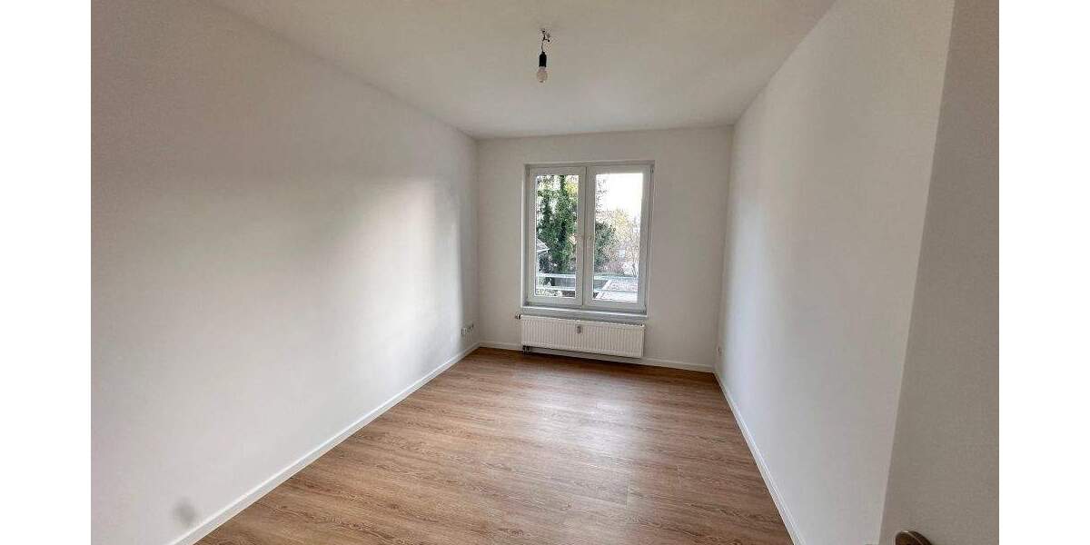 Etagenwohnung Falkensee - 3 Zimmer, 76 m&sup2;, 1.370&euro; | Angebot:25728233