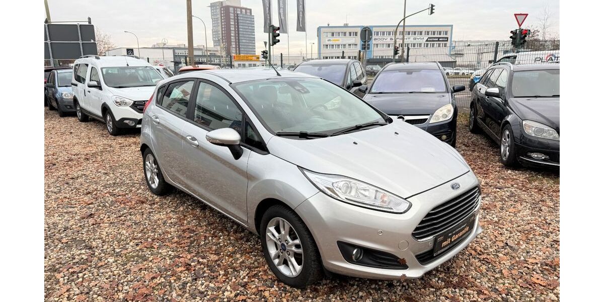 Ford Fiesta 127.474 km 7.200 &euro; Potsdam 14480