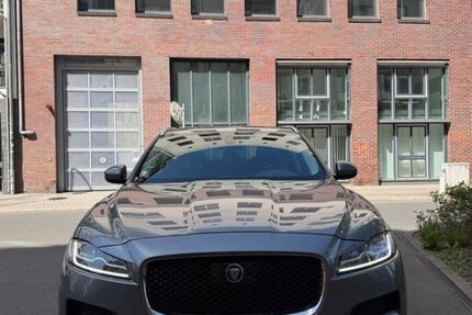 Jaguar F-Pace 91.000 km 19.900 &euro; Berlin 10783