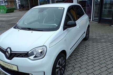 Renault Twingo 5.000 km 20.990 € Brandenburg a.d. Havel 14772