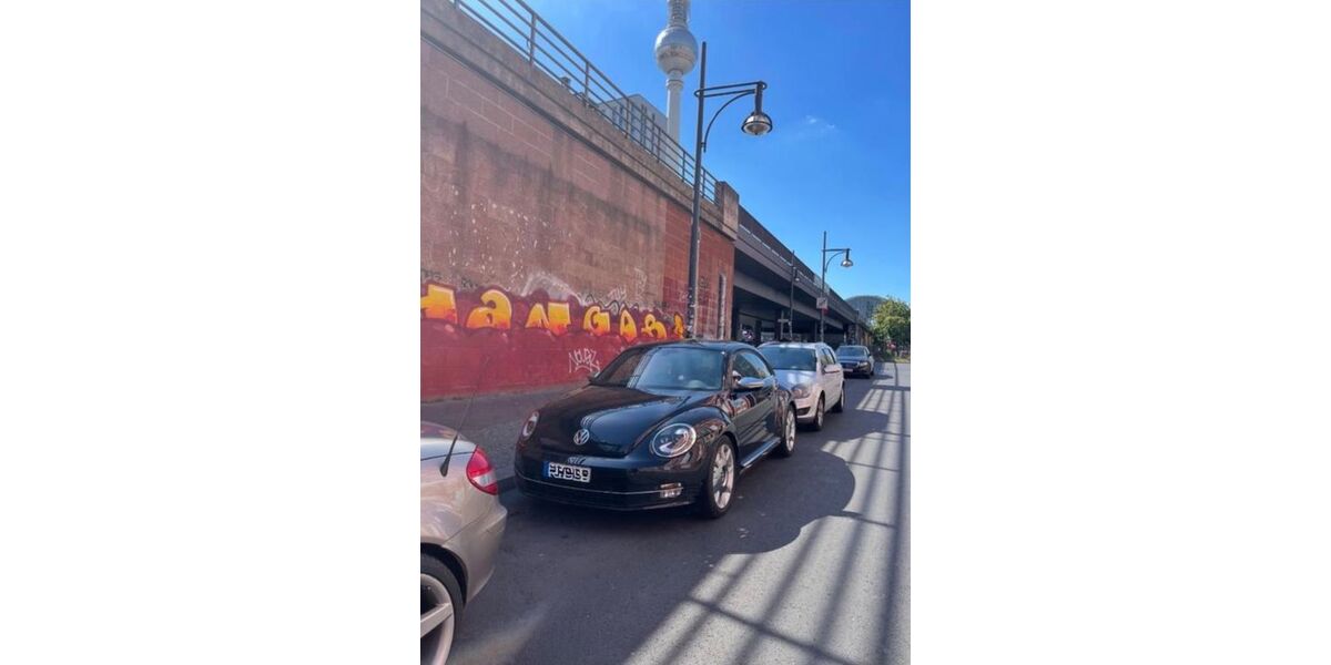 VW Beetle 195.000 km 5.999 &euro; Berlin 13187