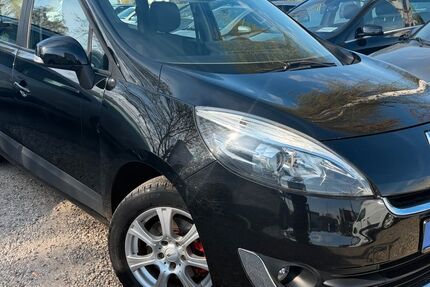 Renault Scenic 132.642 km 6.390 &euro; Berlin 13089