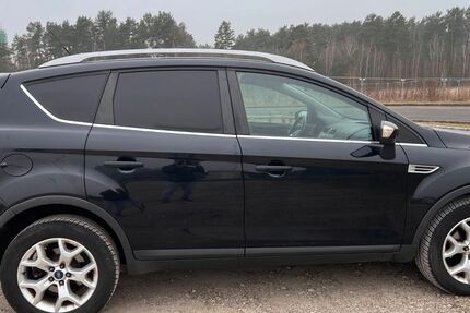 Ford Kuga 156.700 km 7.400 &euro; Ludwigsfelde 14974