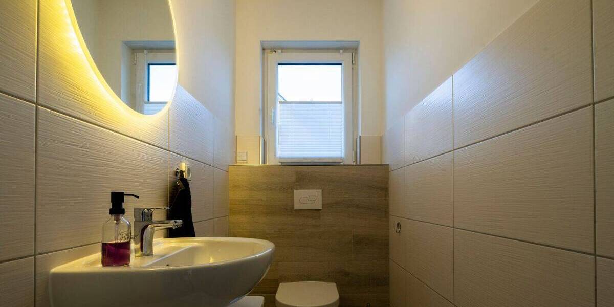 Einfamilienhaus Nuthetal Fahlhorst - 5 Zimmer, 140 m&sup2;, 649.000&euro; | Angebot:26275433