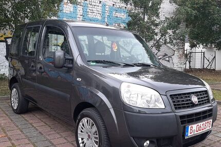 Fiat Doblo 134.662 km 4.100 € Berlin 13088