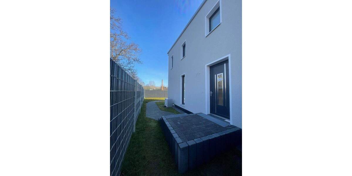 Doppelhaushälfte Blankenfelde- Mahlow Mahlow - 4 Zimmer, 157 m&sup2;, 595.000&euro; | Angebot:25654179
