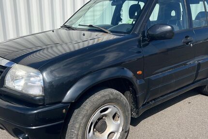 Suzuki Grand Vitara 278.000 km 2.990 &euro; Berlin 12057
