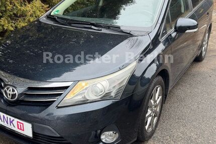 Toyota Avensis 219.390 km 6.900 &euro; Berlin 12683