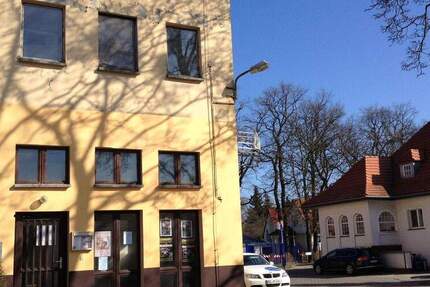 Haus Brieselang - 1 Zimmer, 58 m&sup2;, 650&euro; | Angebot:24740797