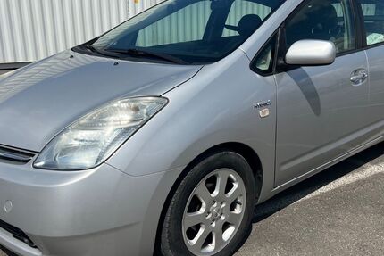 Toyota Prius 312.000 km 3.499 &euro; Berlin 12057