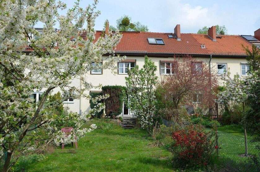 Reihenmittelhaus Süd-Ruhiglage Zehlendorf . 233 m² Wohn-Nutzfläche . PROVISIONSFREI für Käufer*in