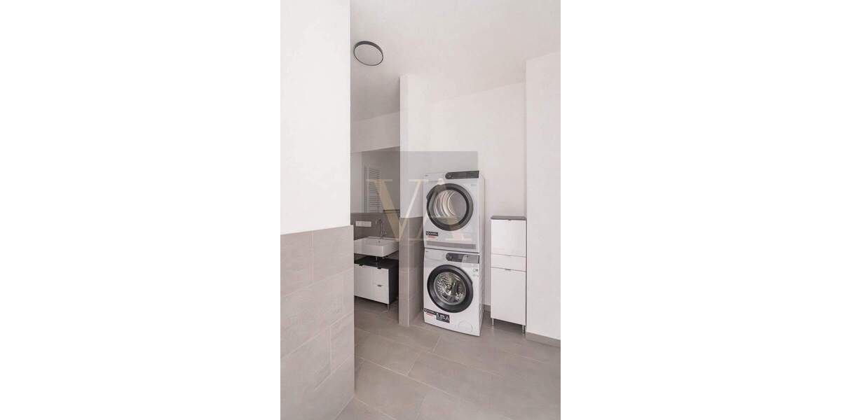 Etagenwohnung Berlin Friedrichshain - 3 Zimmer, 69 m&sup2;, 2.150&euro; | Angebot:25709990