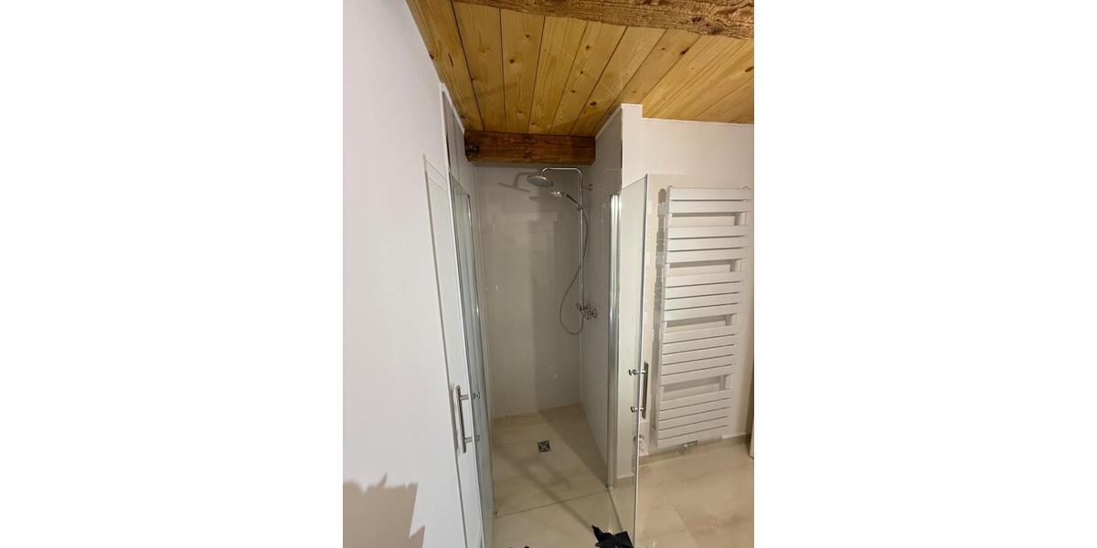 Erstbezug nach Kernsanierung zu vermieten 6 zimmer