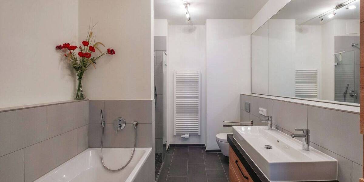 Etagenwohnung Berlin-Mitte Mitte - 3 Zimmer, 97 m&sup2;, 875.000&euro; | Angebot:26865410