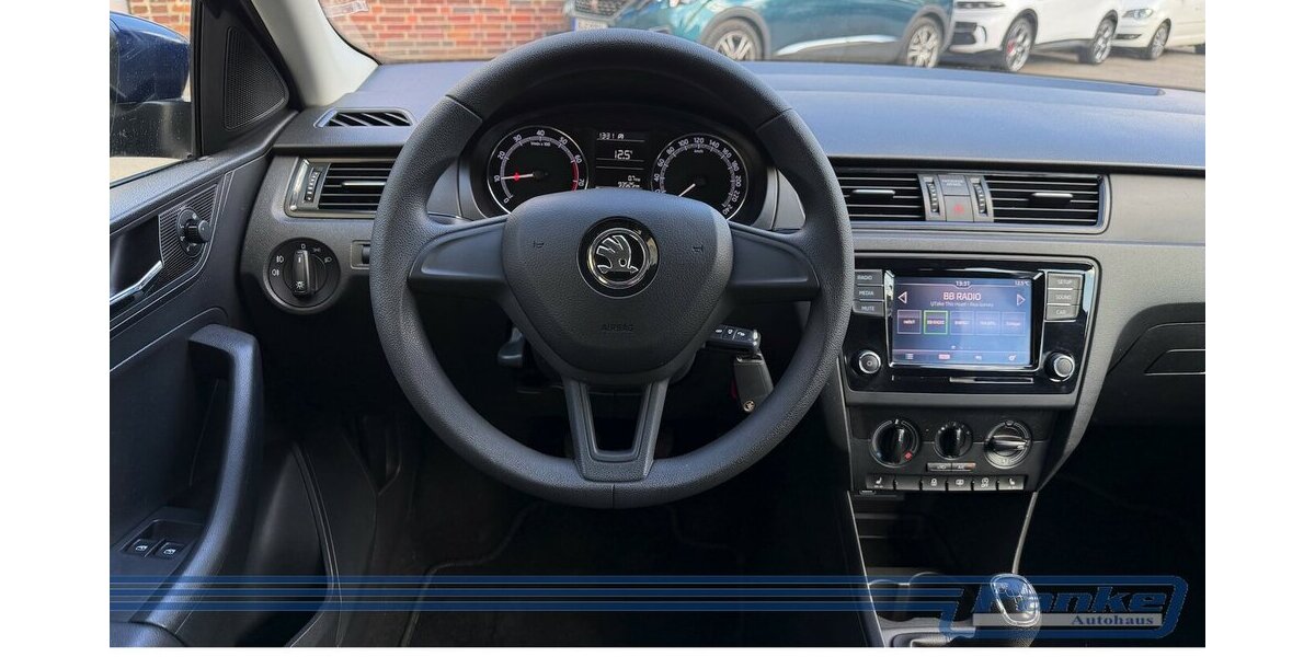 Skoda Rapid Cool*SHZ*PDC*Klima*USB*Touch*1-Hand* 93.530 km 9.480 &euro; Berlin 13187