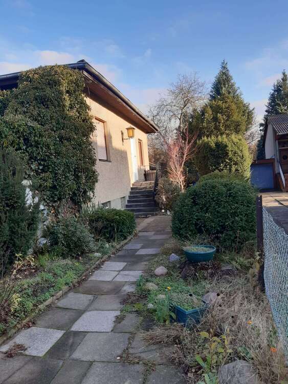 Haus zum Kaufen in Berlin 598.000 € 160 m²