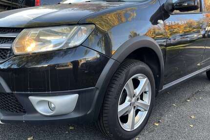 Dacia Sandero 39.931 km 7.495 € Potsdam 14480