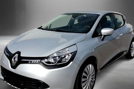 Renault Clio 24.717 km 9.990 € Brandenburg a.d. Havel 14772