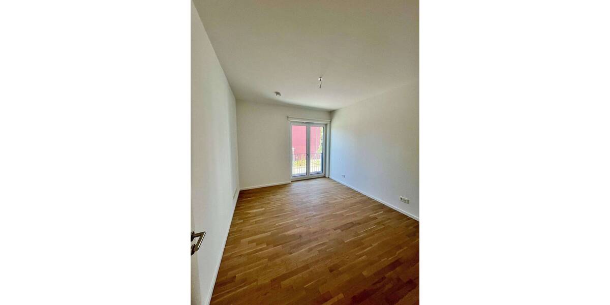 Etagenwohnung Berlin Spandau - 4 Zimmer, 94 m&sup2;, 2.040&euro; | Angebot:26741986