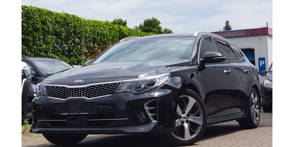Kia Optima 134.590 km 12.499 &euro; Berlin 13051