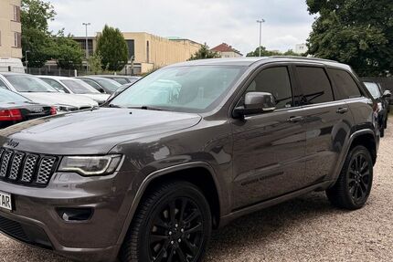 Jeep Grand Cherokee 200.000 km 15.950 &euro; Berlin 12347
