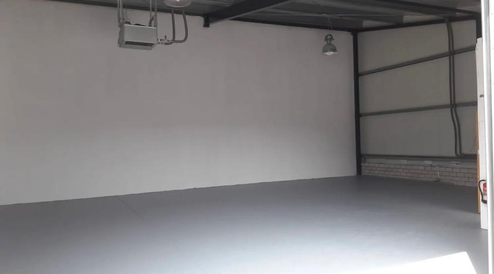 Halle Lager und Büro in Blankenfelde zimmer