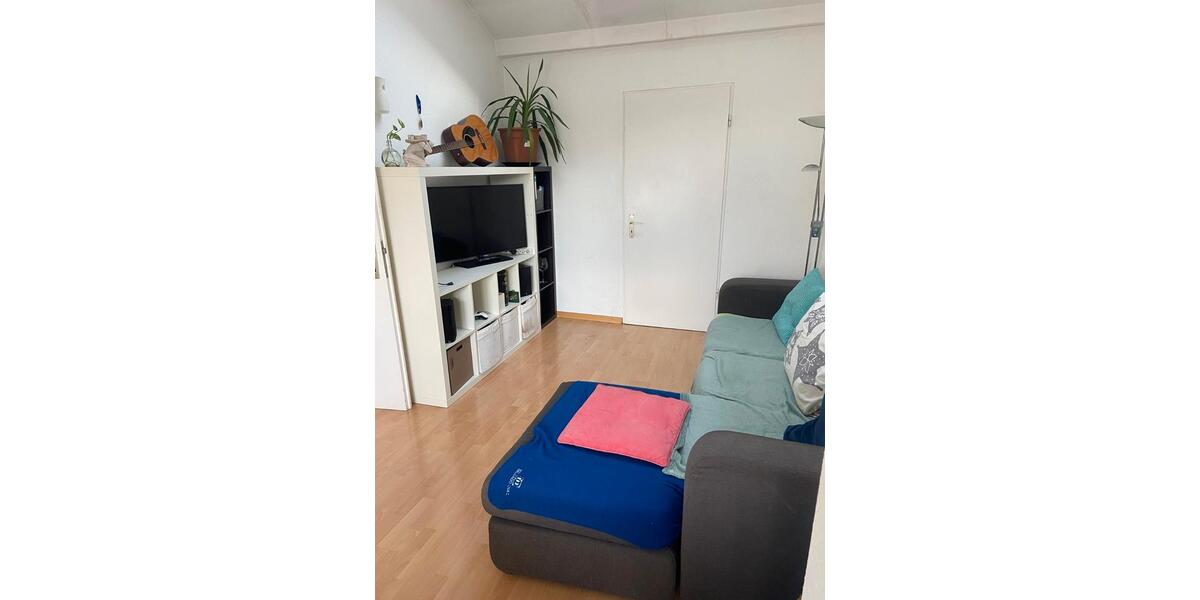 Einfamilienhaus Berlin Friedrichshain-Kreuzberg - 20 Zimmer, 69 m&sup2;, 650&euro; | Angebot:26234982