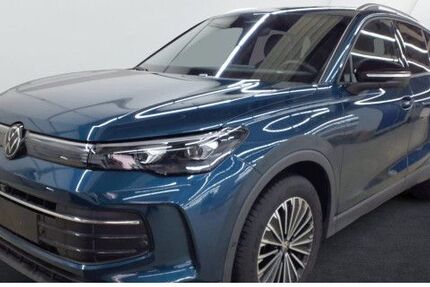VW Tiguan 27.506 km 33.444 &euro; Berlin 10709