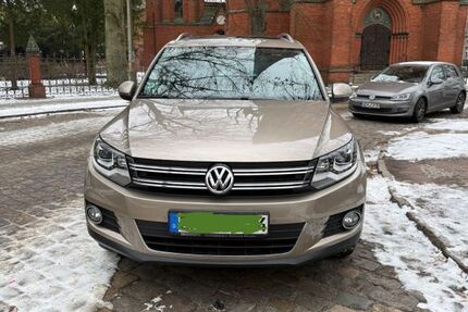 VW Tiguan 67.000 km 17.900 &euro; Potsdam 14469