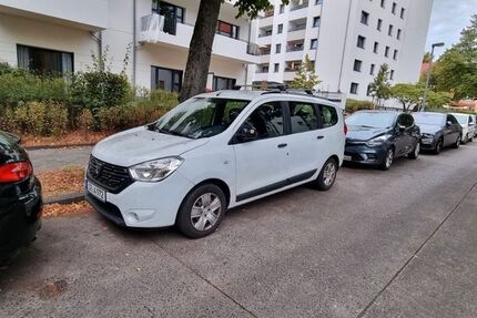 Dacia Lodgy 91.446 km 10.150 &euro; Berlin 12307