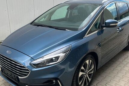 Ford S-Max 144.000 km 14.900 &euro; Berlin 12359