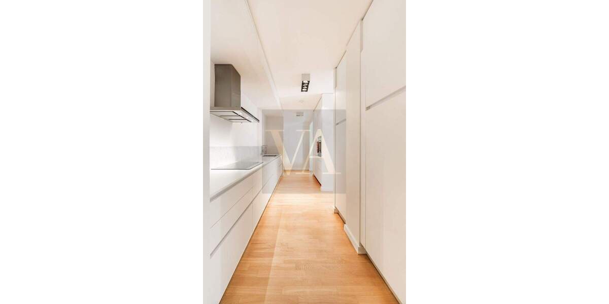 Etagenwohnung Berlin Mitte - 5 Zimmer, 213 m&sup2;, 4.750&euro; | Angebot:25699929
