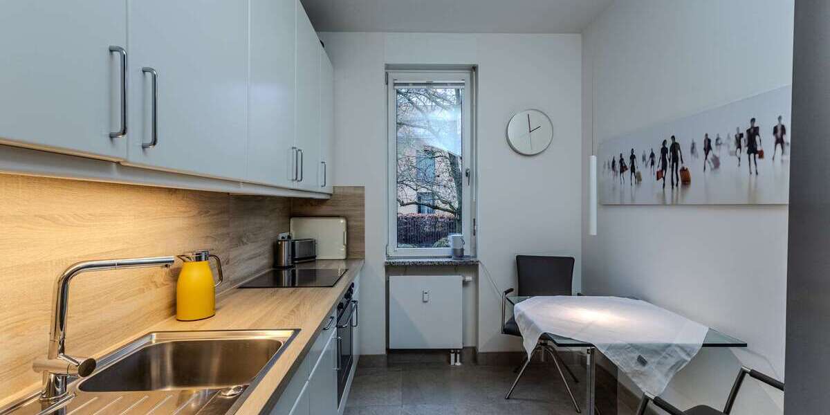 Wohnen am Tiefen See – 2-Zimmer-Wohnjuwel mit Balkon & Tiefgaragenstellplatz 2 zimmer