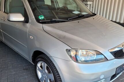 Mazda 2 169.000 km 1.990 &euro; Berlin 12277