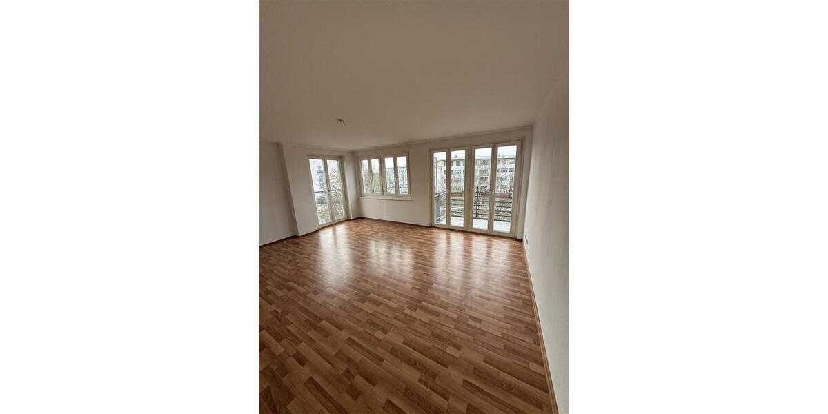 Etagenwohnung Falkensee - 3 Zimmer, 89 m&sup2;, 1.044&euro; | Angebot:25236228