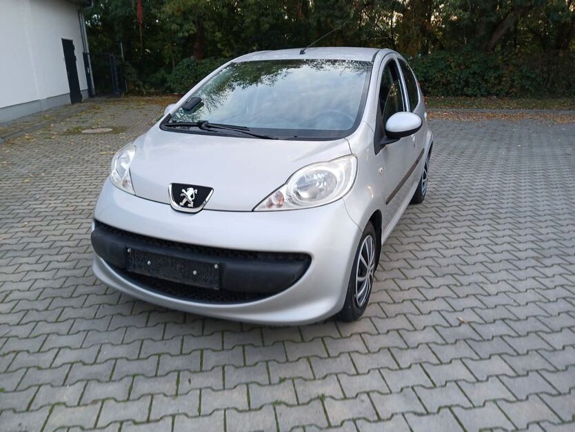 Peugeot 107 126.253 km 3.500 € Berlin 12685