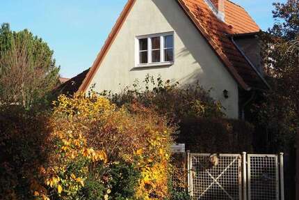 Haus Kleinmachnow - 6 Zimmer, 105 m&sup2;, 620.000&euro; | Angebot:25880382