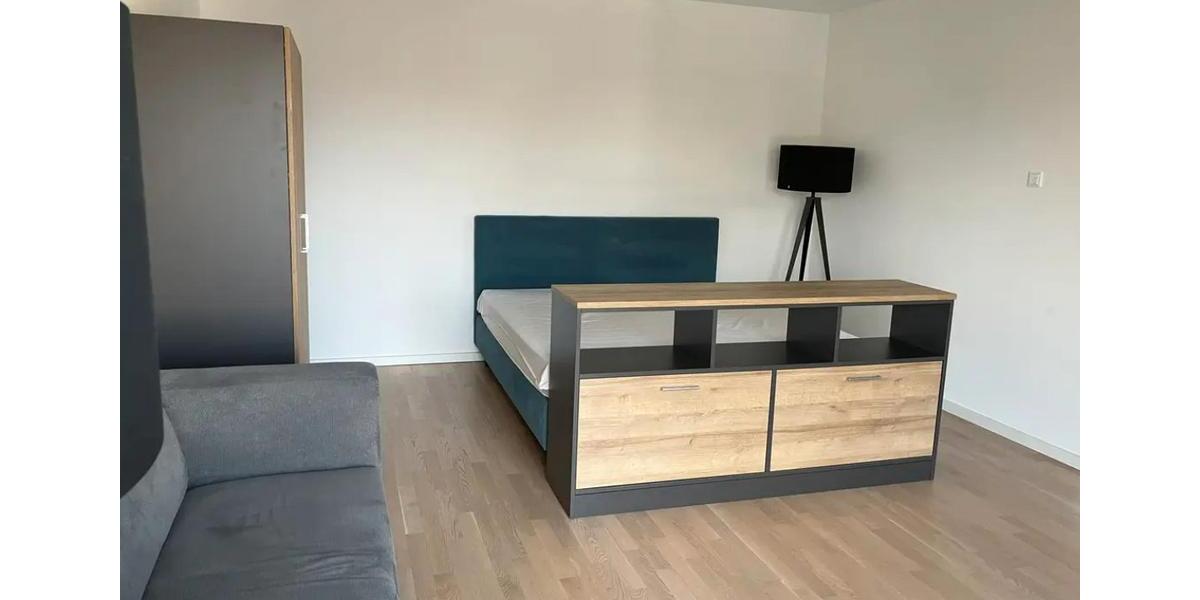 Etagenwohnung Potsdam Berliner Vorstadt - 1 Zimmer, 50 m&sup2;, 700&euro; | Angebot:26570203