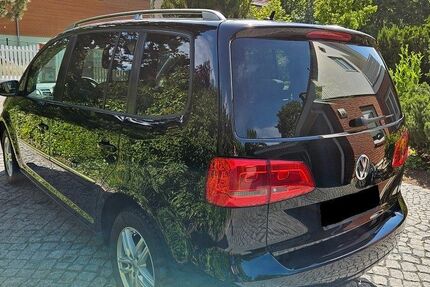 VW Touran 101.000 km 10.980 &euro; Berlin 12623