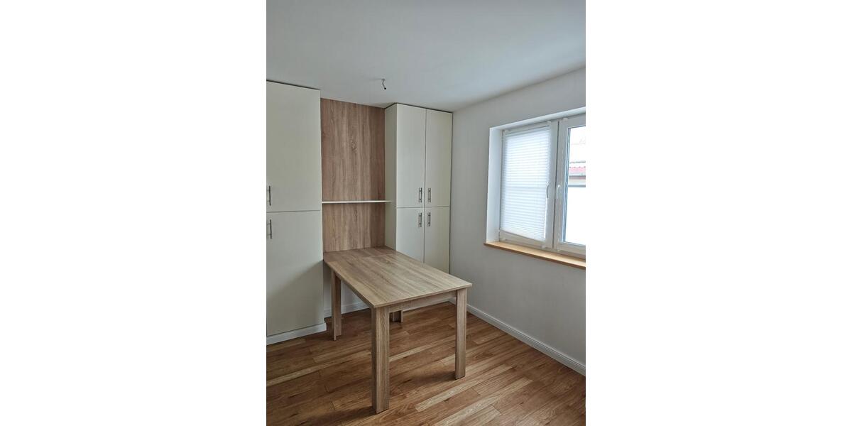 Etagenwohnung Groß Kreutz (Havel) - 4 Zimmer, 125 m&sup2;, 1.350&euro; | Angebot:24793589