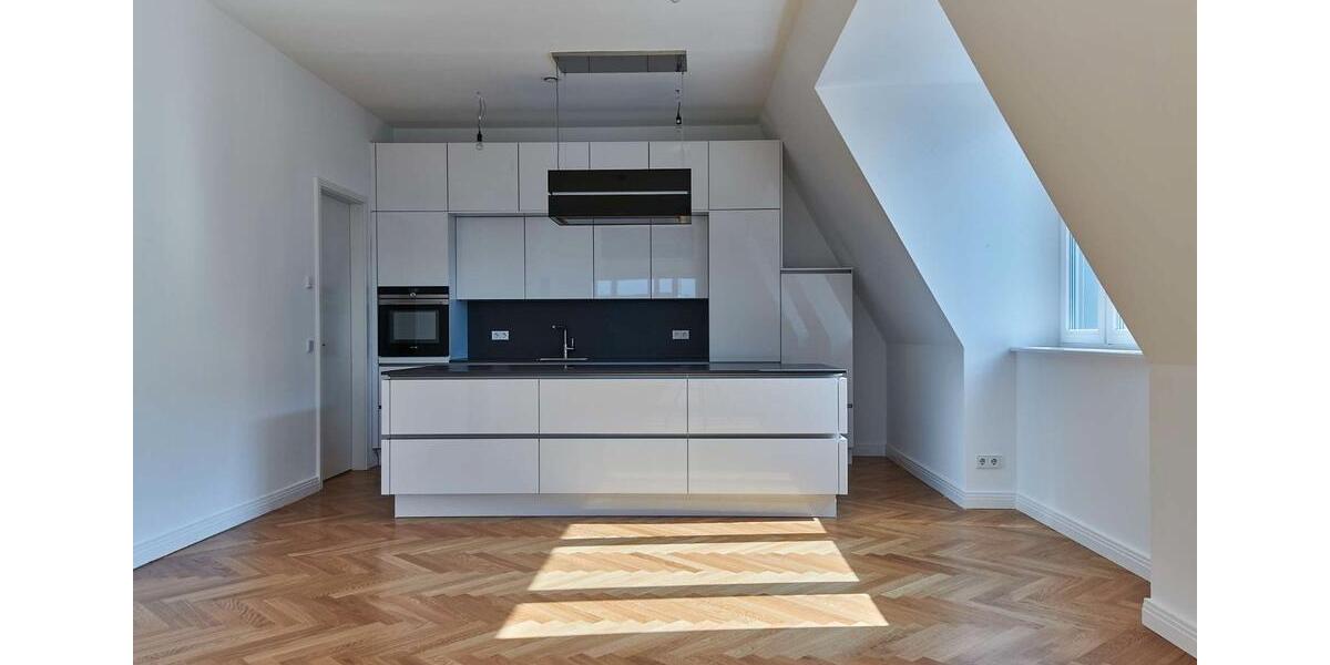 Einfamilienhaus Berlin Mitte - 5 Zimmer, 229 m&sup2;, 1.200&euro; | Angebot:27731991