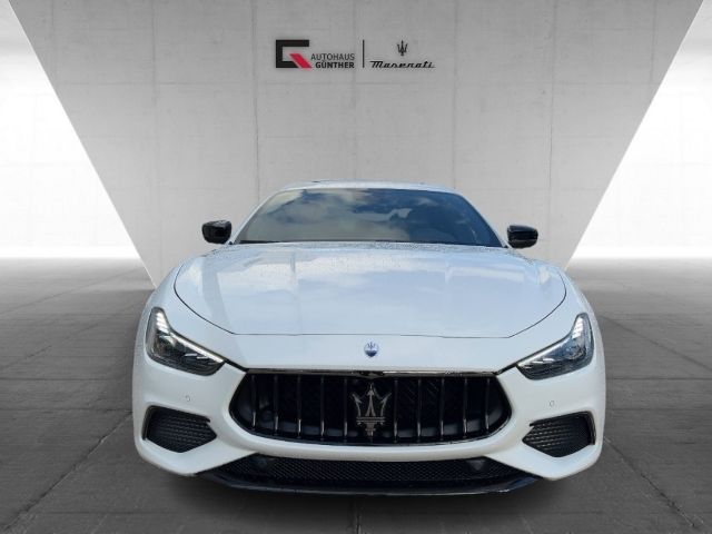 Maserati Ghibli 19.410 km 69.990 € Berlin 10587
